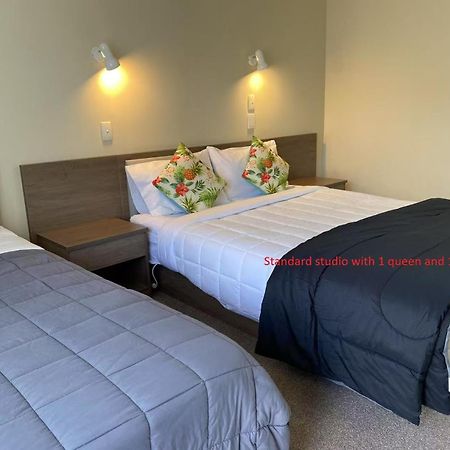 Malones Spa Motel Rotorua Bagian luar foto